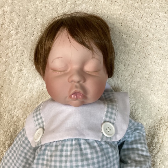 Paradise Galleries Precious In Their Sleep Andrew Ashley Dolls Diane Bucki Sleep - Picture 5 of 11